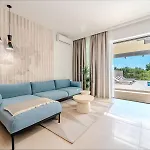 فيلة Nexia